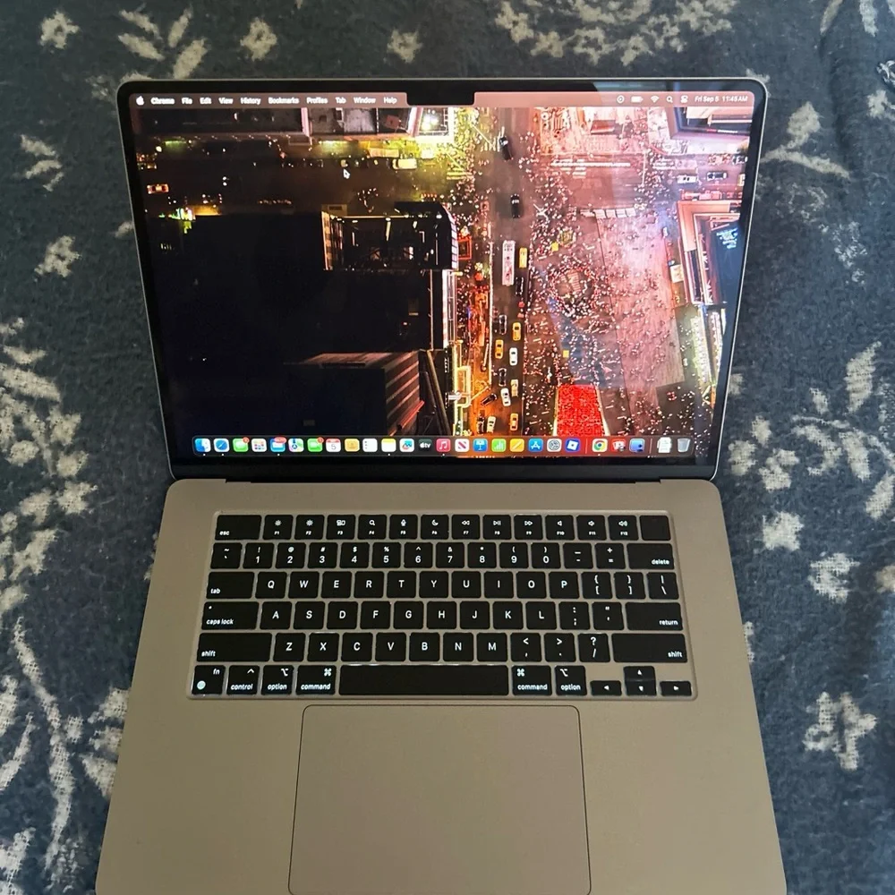 Apple MacBook Air - Dark Gray